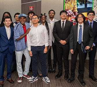 Chef Marcus Samuelsson with the students.